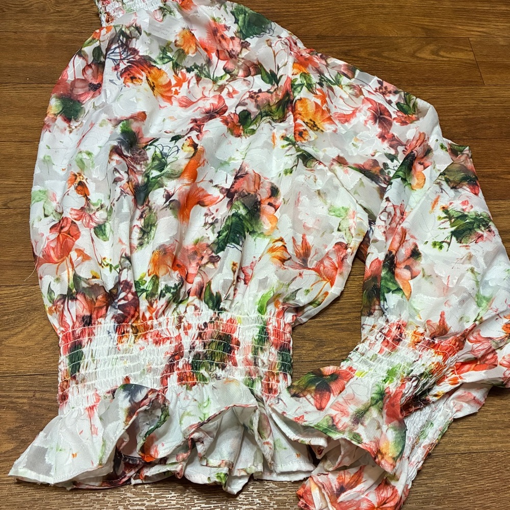 Love X Design Floral Blouse Size XL NWT
